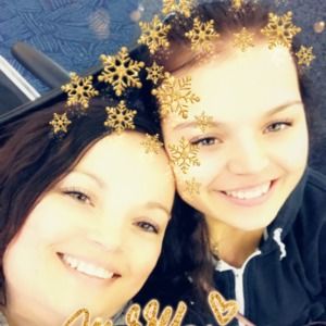 Jennel Erickson and Zoe Rucinsky of Zonel Designs